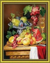 Фруктово-ягодный натюрморт и вино