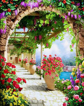 Аллея в цветах вдоль моря