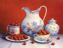 Черешни в красивой посуде