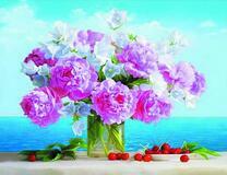 Букет пионов и вишни на фоне моря