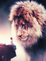 Мальчишка и огромный пушистый лев