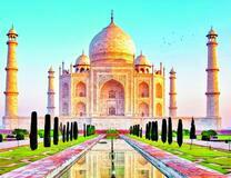 Тадж Махал в утренних лучах