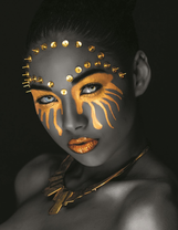 Макияж с золотом