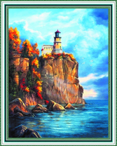 Маяк на обрыве горы