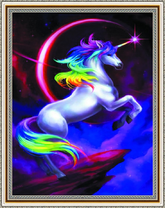 Единорог на фоне молодой луны