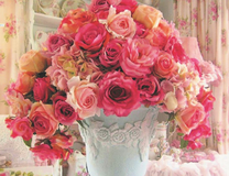 Большой букет розовых роз