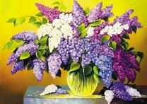 Ваза с большим букетом сирени