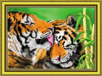 Поцелуй красивых тигров