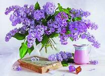 Букет сирени и кувшинчик