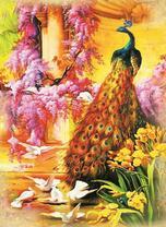 Павлин и голуби у цветущего дерева