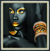 Золотой макияж на черной девушке