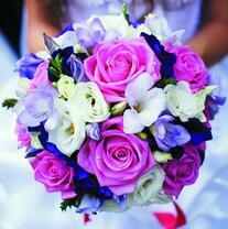 Яркий свадебный букетик