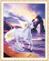 Белый единорог на берегу красивого моря