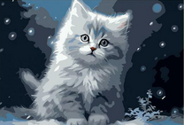 Пушистый котёнок на снегу