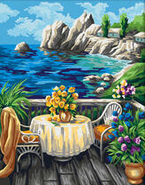 Столик у моря