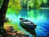 Лодка у берега лесного озера