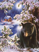 Медвежонок под деревом неподалеку деревни