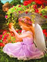 Девочка-ангелок с рыжим котенком