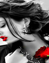 Брюнетка с розой