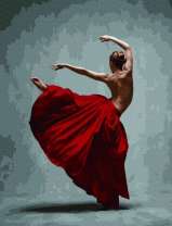 Танец девушки в красной юбке