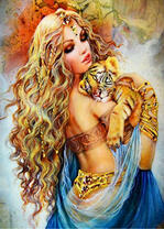 Восточная девушка с тигренком на руках