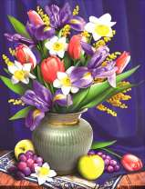 Натюрморт из весенних цветов, винограда и яблок