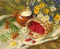 Полевые цветы, малинка и молоко