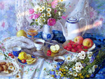 Чаепитие с фруктами и полевые цветы