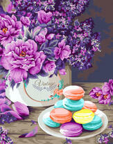 Чайные розы и горка сладостей