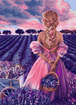 Девушка с корзинкой у большого лавандового поля