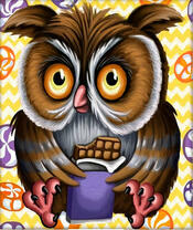 Уставшая сова с шоколадкой