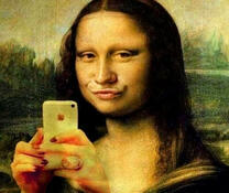 Стильная Монна Лиза с телефоном