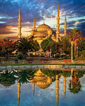 Мечеть и ее отражение