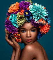 Прическа из цветов и бабочек