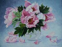 Пионов нежных аромат