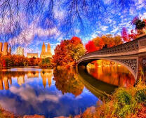 Озеро в осеннем парке