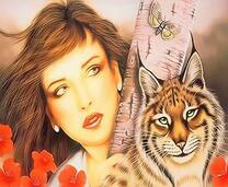 Девушка, рысь и маки