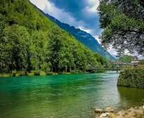 Мост через широкую реку