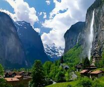 Большой водопад в Швейцарии