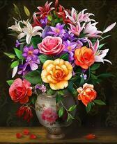 Красивая ваза с букетом роз и лилий