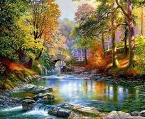 Деревья и каменный мост у ручья