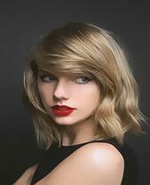 Загадочная девушка с яркой помадой