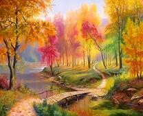 Яркие краски осени у лесной реки