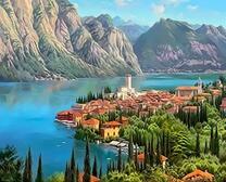 Городок на берегу и высокие горы