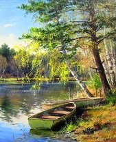 Две деревянные лодки на берегу реки