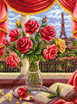 Букет больших роз с видом на Париж