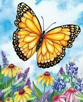 Желтая бабочка над цветами