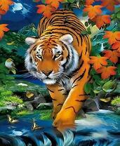 Тигр в ночном осеннем лесу