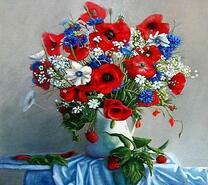 Букет полевых цветов и ягодки