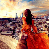 Следуй за мной. Баку. Азербайджан